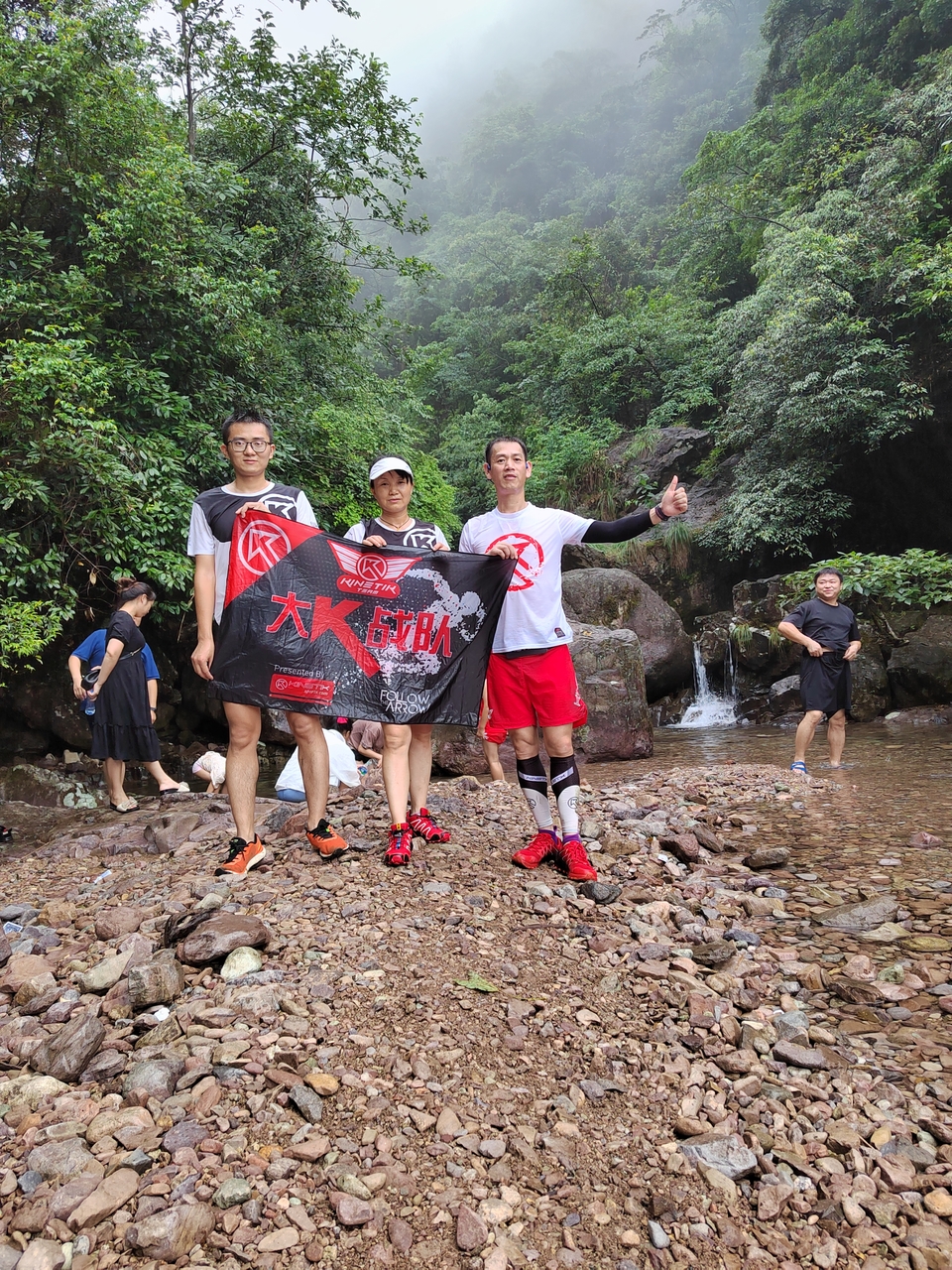 _8mPC6p1YuHxwieduvJxNHJYAtJV_NcISgdCi2MGoi-vzGcOaEPAgZS3Ni7rTFEM