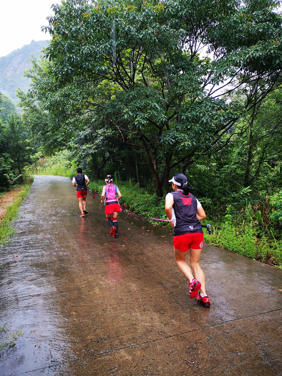 lw_I59n7LRRhn_LnOCRnVqrMrN5Fsi8fIJMPY-Tk9v-Z8FsflCt8LdmDmr91b_RL