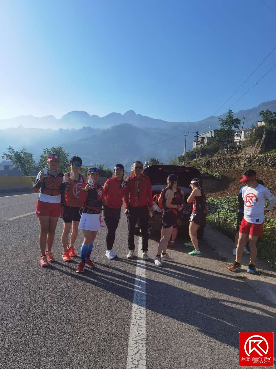 FglqOz6C_ki7ex1PjAouVS__br6-TvnxyvYT2B6lX76hAvjUBECVM_FL5yYoPvGy