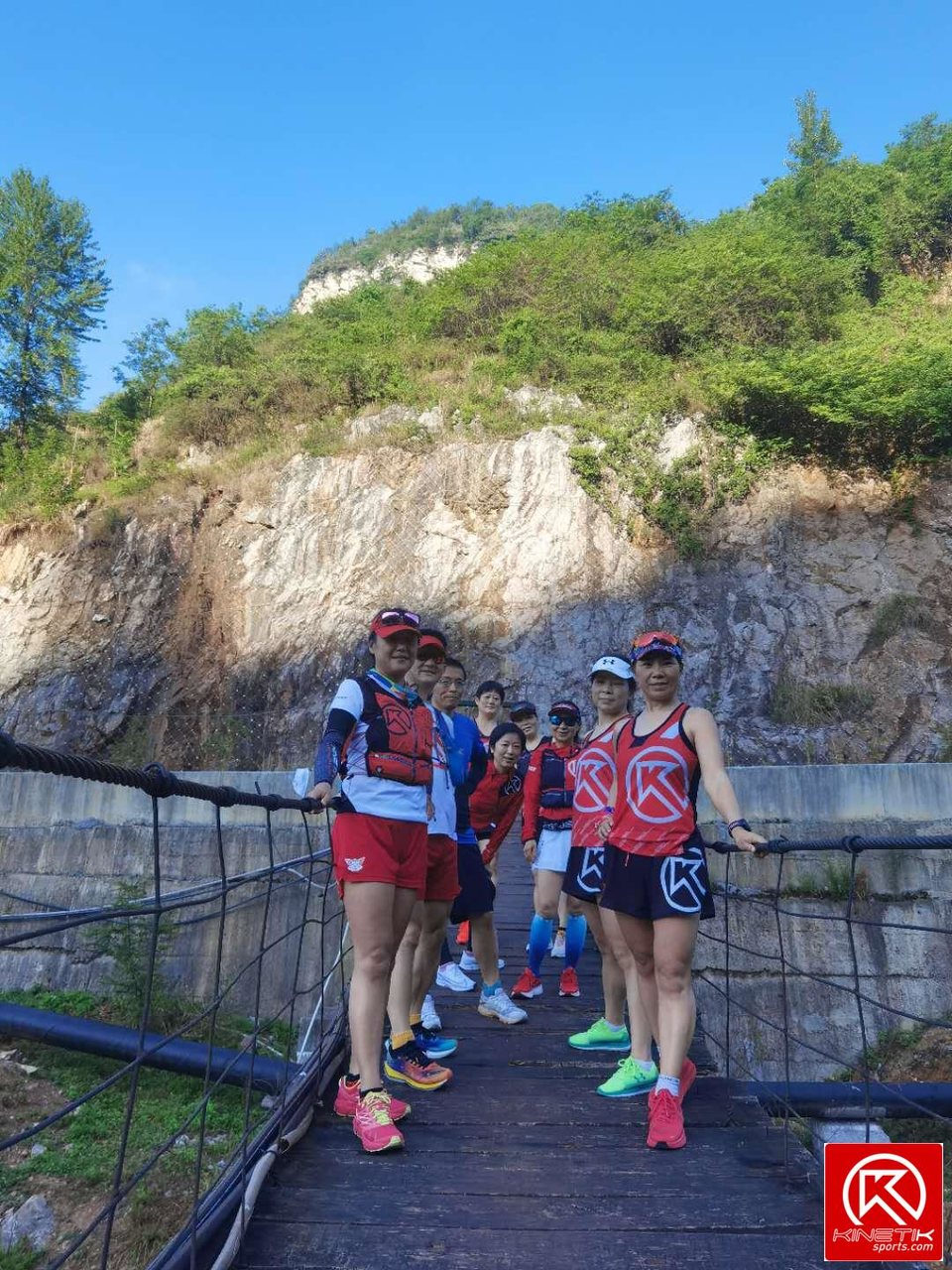 n18zKdDxYlSb1Midtlje_e3Cg45vnUTw5pYF9cjbv9Zshw-Vvyt3XVa9PD0wgttE