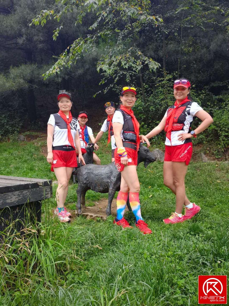 h2rbAsLWqhAiMXkQlJyV-TOhSVdMJyErX-y7LENdbVkGo-6EswQcne09s_SXvtSZ