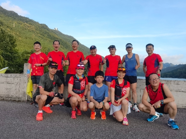 m0C_Y0uQeF-NNI7GmQIdCQXimUCAwt1f6vJwKY5kIhgYjAj7af6kepq9iXhpv105