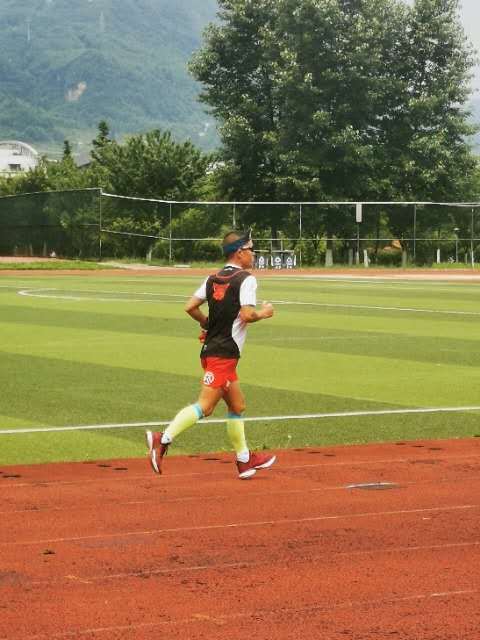 ODWoX1ba11OqnDBv1zB3IhlkdACM54yfYeyS_pLL9pVkdk9kgh1zQdf8405MSCgG