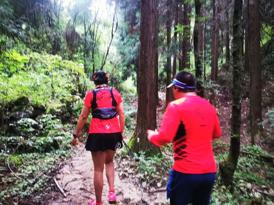 4c5SXzUbLfaLzEu5QOxDeRHcYed_XZZkVPtVuVxmZU_AhBnEqGakKYuyVgAGQYwO