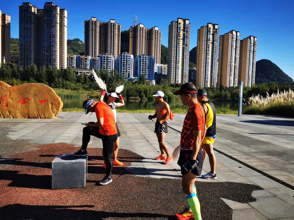 yPmY4-Oeze_mScHPtT73fb2DLfCLMbyFGbUefPFfFq_--zR0ba98wfb1eIhKk1-Y