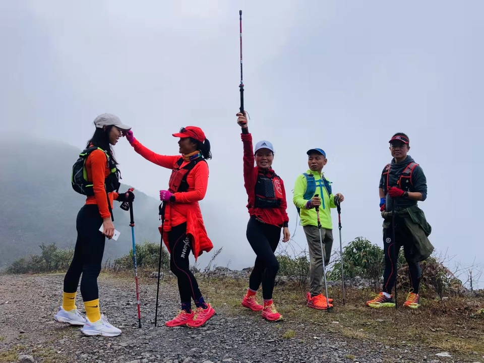 F70u4rELYDp66CU_30CkW3HhawRpRHl_GGdS0Sbqo3g5DHTrkM4y8AQsUIoH6zj_