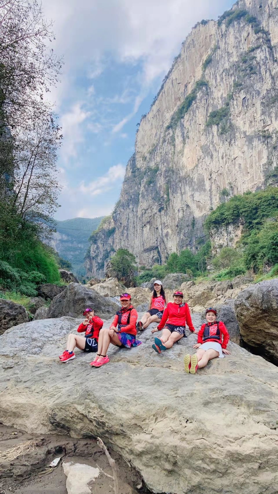 llYEpH3-jSBiZdx3fHw1Z_q95vsXHWXKzaR7iQsem7ouSFnslxv8uOk92-7c0pQL