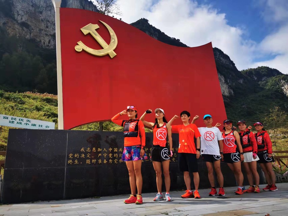 llYEpH3-jSBiZdx3fHw1ZyNf28r6dZyWy1POEIFTeUBPYcgPPTCnyI0SB1_r3WT1