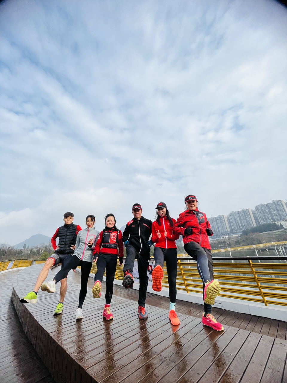 7soiPVl5JkEyyMtFi0rHXzCinBH1OhX9zz_ehEGqZ8pYLbOv5H_EoLI-GhN7WFeA