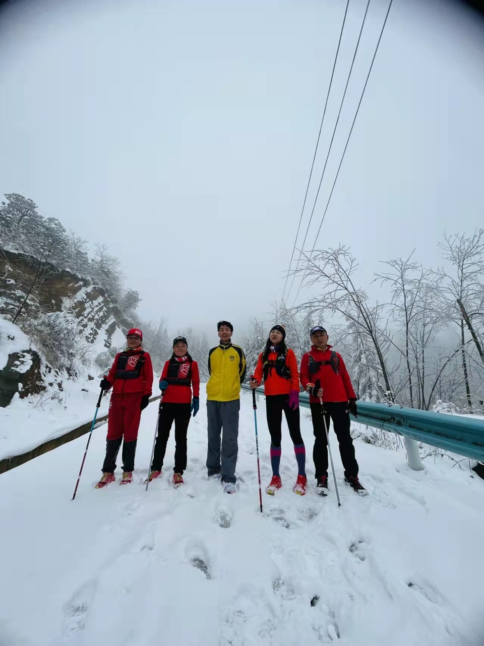 srQI4jmfU_RyIgfiyDlhAKC1wvTtin5zOLQP6OcPw0r_1PpokAUpprnPHEUl_QZp