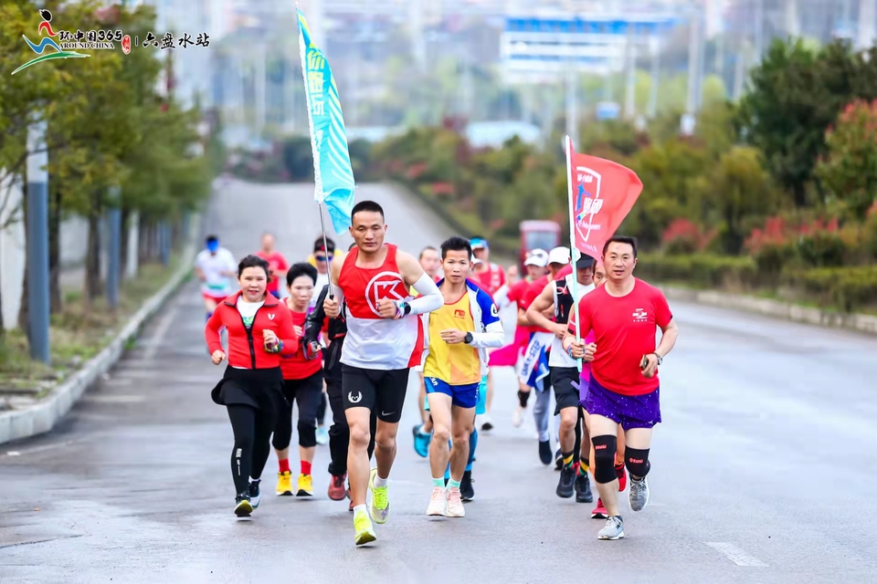 IN-JS-TMVNcXGQOFm36oi-tlJD4gBHfrpDdfoU3zhSmBo1e8T_sSUjPabCD_8SXR