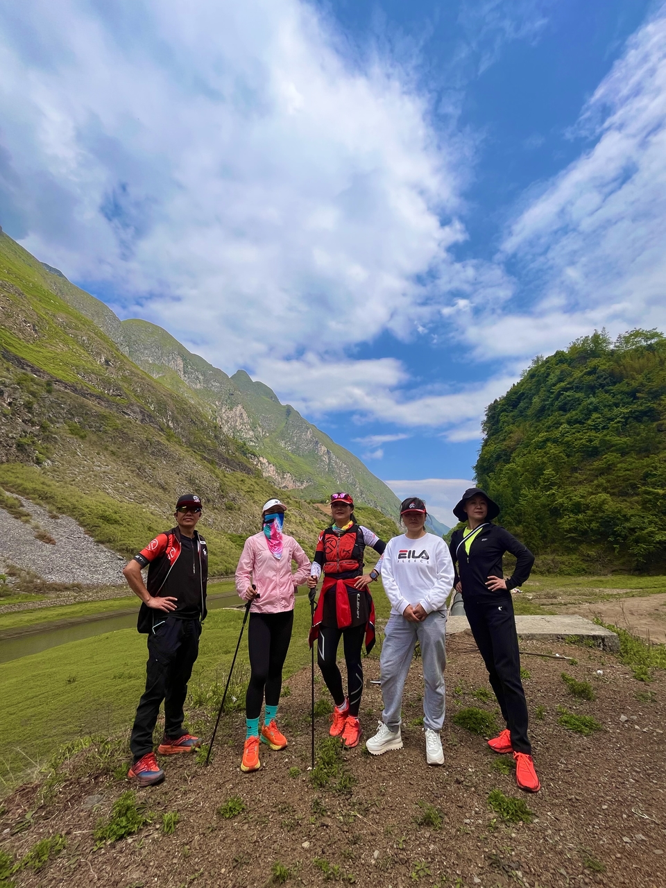 MErPBo9pQIdI1S8IFXDrh35-ZULKjLCAi4JdccicS3nD2Z9S-VVmFUb7fWQJTVxs