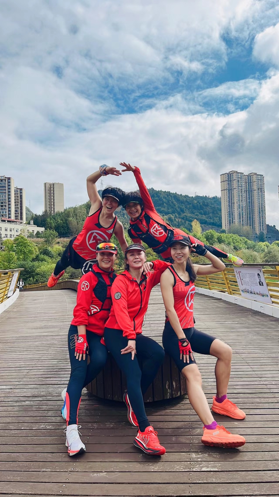 uujVYs3BWJySSRZvkCkaqwWOa2LQBK_KnK2opvMjJc15fCAU4CezrQWz99dpIh-D