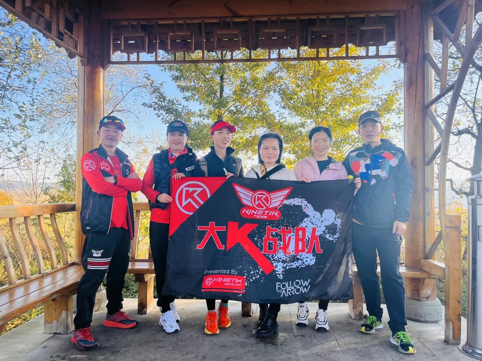 4UnPu-en-F0xaLtxD9GfcpQNRg7qkaOQm02uE-YYuCGJZXKr5hq4ymR_zYcVsJFd