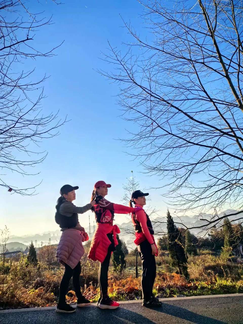 MEbjcUt_gXBuL9Prt9XHLSHN94OVcgLE1MDTiCD6pwN52o-MsWHRyTo8jIxg38wi