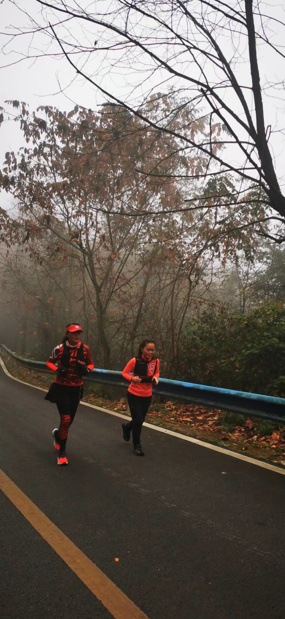 MEbjcUt_gXBuL9Prt9XHLSDIbi-o4pZ4XmmT-Bgba-M7RgnKk-yXNI05DDuvpm2g