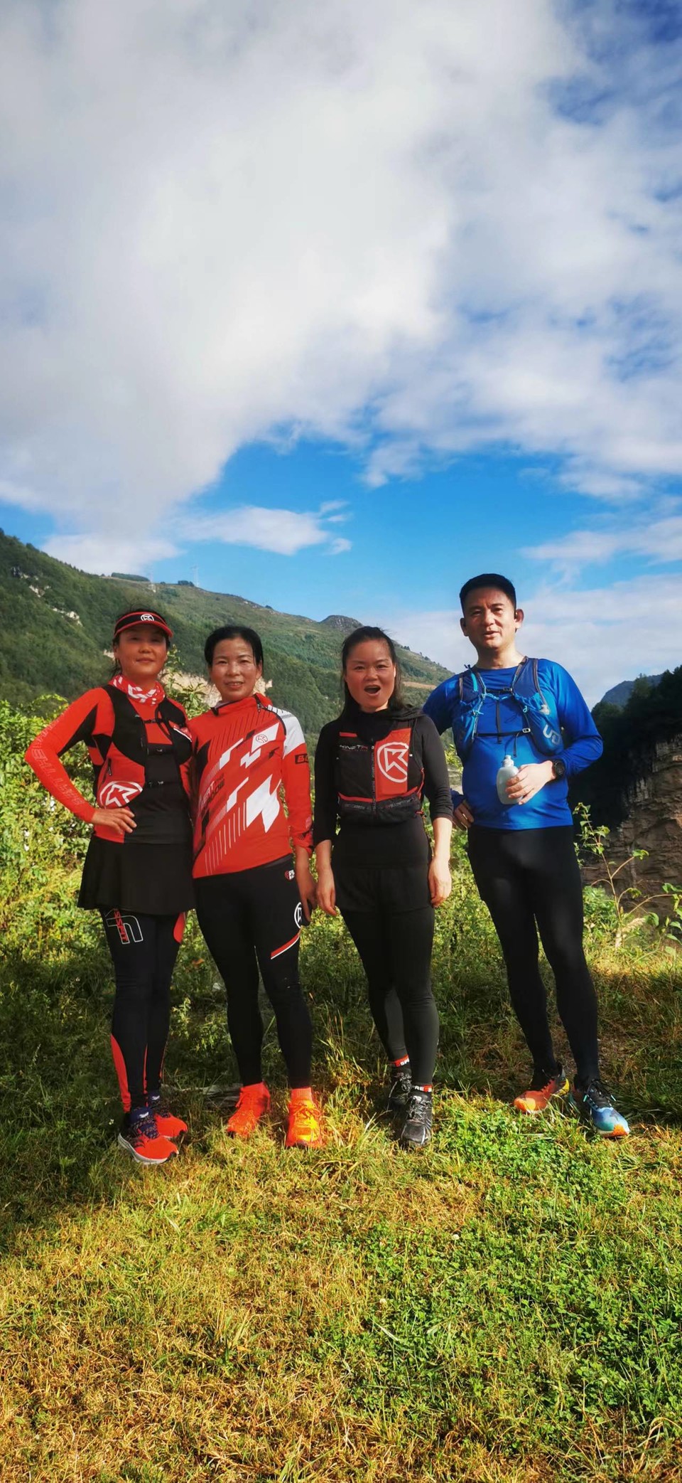 MEbjcUt_gXBuL9Prt9XHLQrdG-b6BToNnsM-nDoduN28b89SCGCXpXMJBAIMoreZ