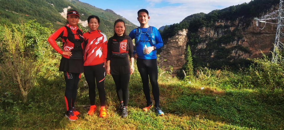 MEbjcUt_gXBuL9Prt9XHLU_FU4vxvOZEhI-leehc0BW0mSdS3LqFw1KvQDzDF_6-