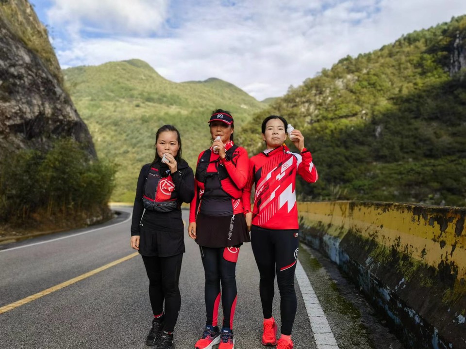 MEbjcUt_gXBuL9Prt9XHLcz2b_At46bhrpxbEj7PXQ0C3Q7YP7R44oUyKUiBAi4F