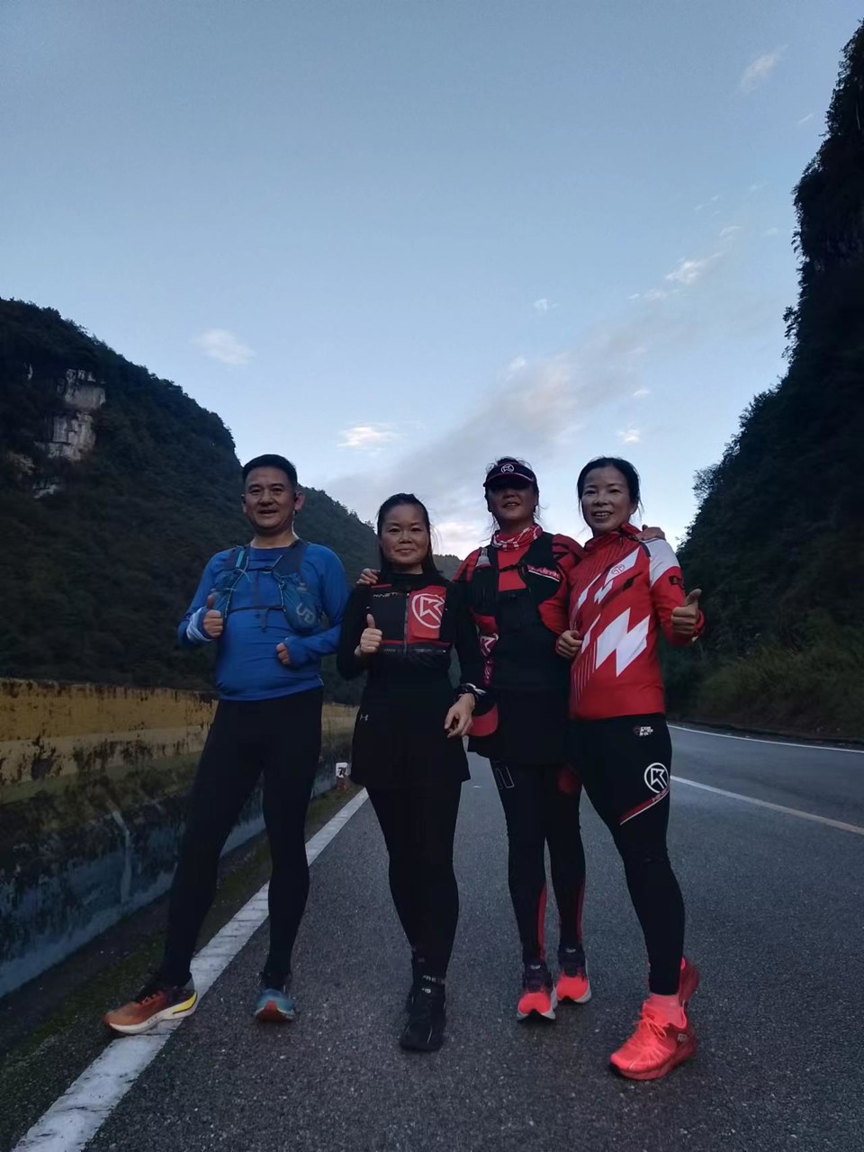 MEbjcUt_gXBuL9Prt9XHLeB7qgBpcWqUruPZisbLxVIX8BzAp7hgK-MyhH8poLVv