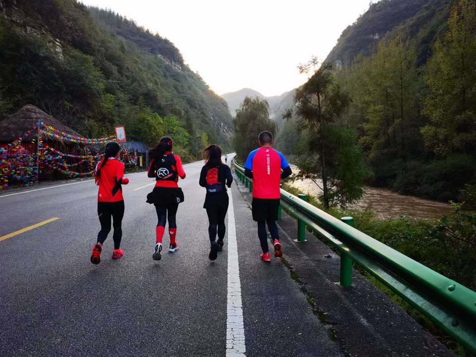 MEbjcUt_gXBuL9Prt9XHLTVzKtRLp9fte3o_m38hk4G7zLUFGvCxF_ThGSGL_fCU