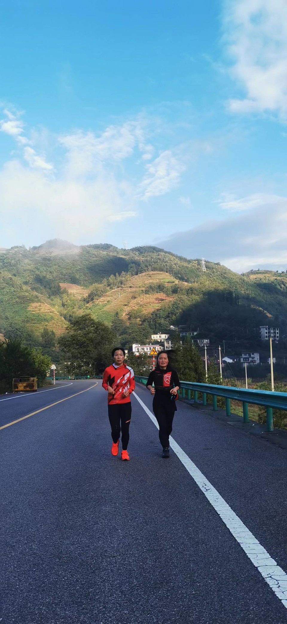 MEbjcUt_gXBuL9Prt9XHLasNhU7A_-AXSN9GCr9Kqr1P6HzXPqEfgz_FBWu9Nle4