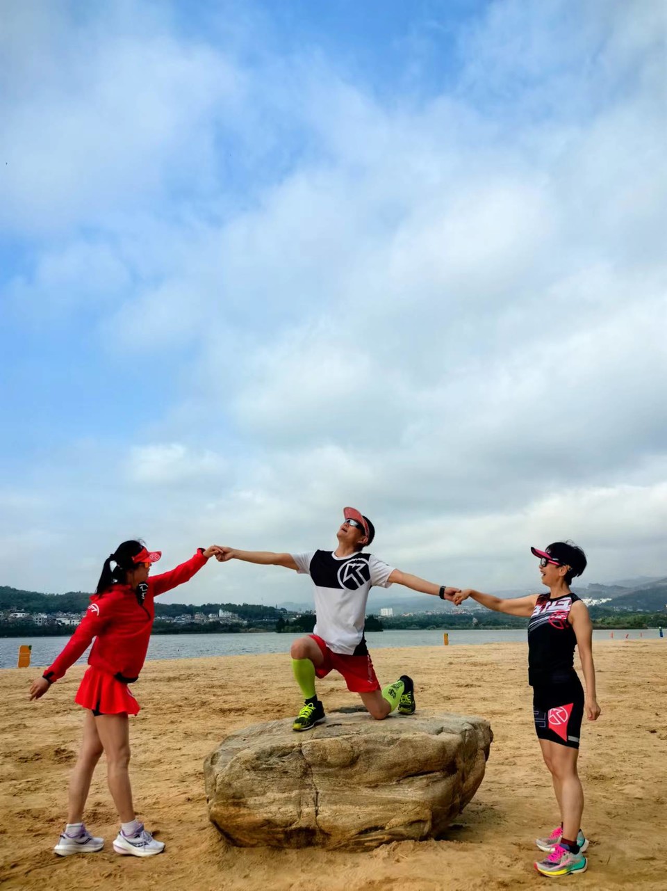 iX9Ce9CI3dUIKxm4i8RFIcQ7V-87smChNo_MKPyL4s8C8JhXLfGXYQVapx2sGOLp