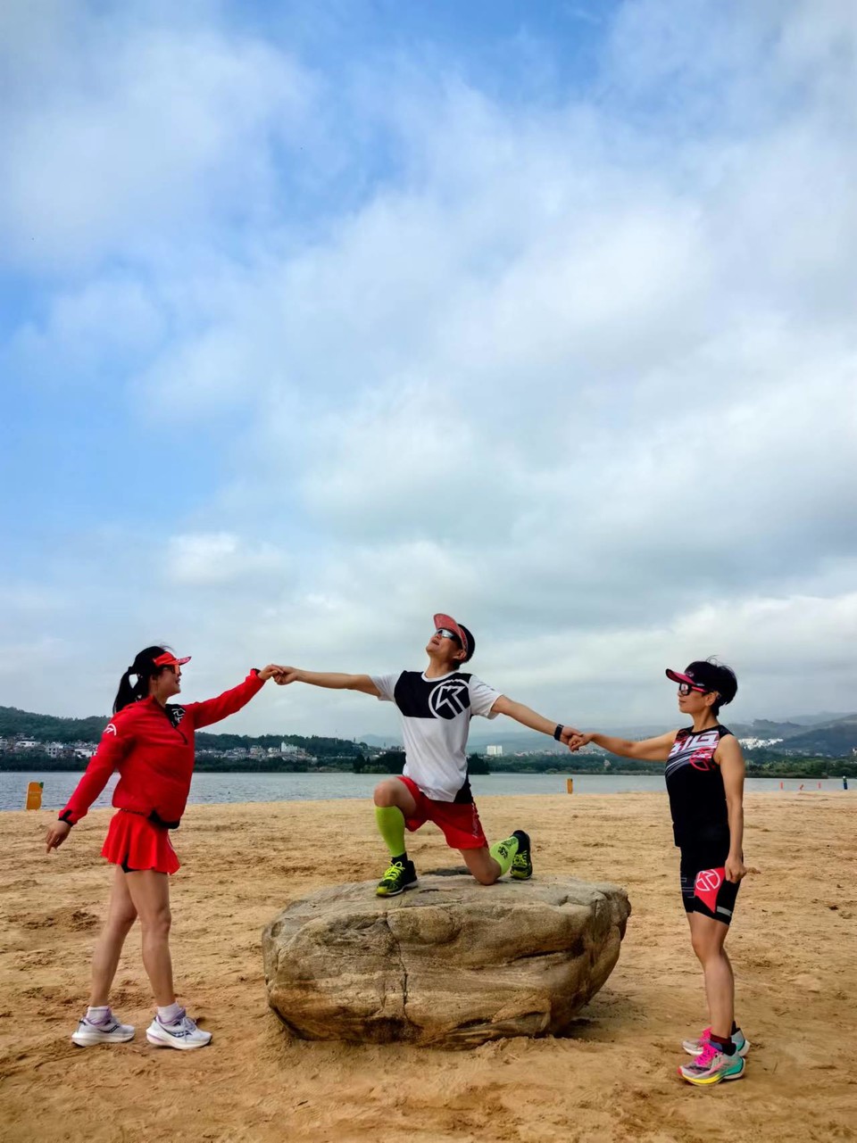 iX9Ce9CI3dUIKxm4i8RFIazsU3ohnbD_wp8GRy0WoaQh70XWT5puKqLefeq1SWIg