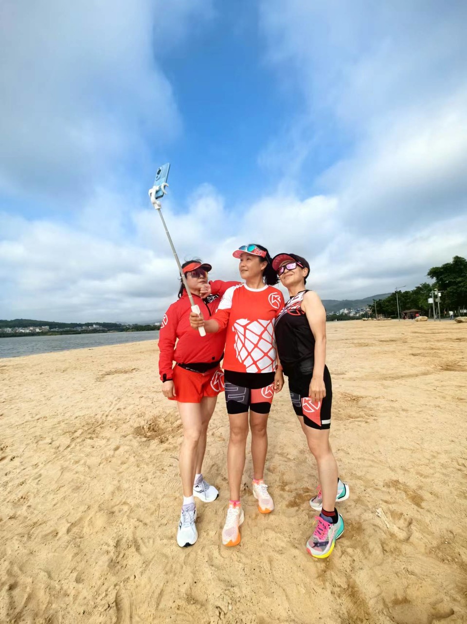 iX9Ce9CI3dUIKxm4i8RFIZvPmLlBCzhU8gBg3l_kiaIqOKfpXGeQQVDLxGSjMeQD