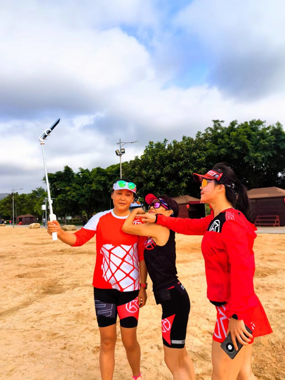 iX9Ce9CI3dUIKxm4i8RFIemKR98ejQBnpvBBafc3aQ_55N89XI57IRpOs-ap6V91