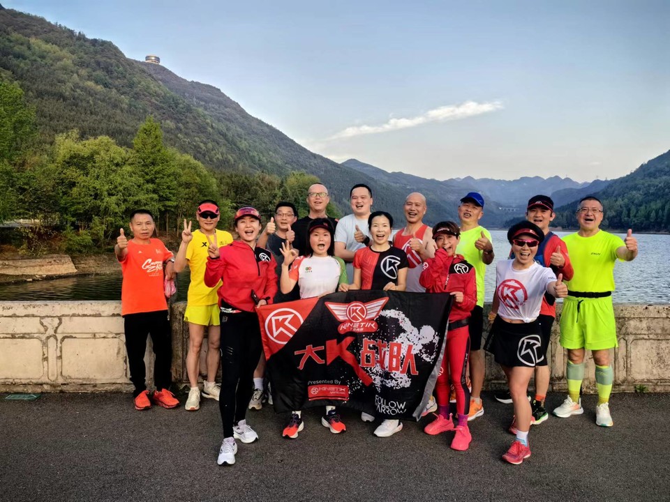 iX9Ce9CI3dUIKxm4i8RFIYkZxPfOE_CJt__BbTabxvnQSDGLvy4_E5z6GaYhFs4w