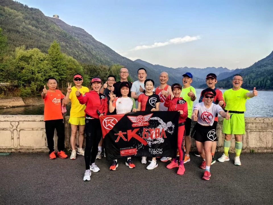 iX9Ce9CI3dUIKxm4i8RFIWn6UeYgMn_aucF4XfyHi66jNhqfD6Kyoy6h07gcWJ4_