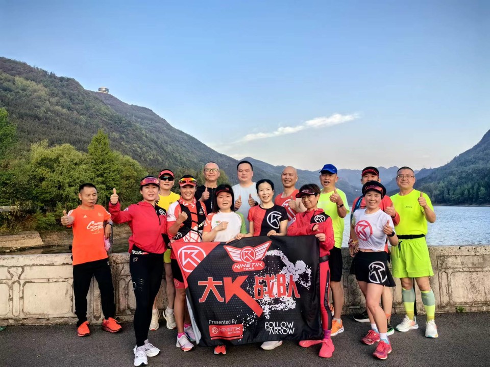 iX9Ce9CI3dUIKxm4i8RFIZ_W4p_Ks4oCf8SUyP_0UKvVdp41rF4mURY7FxKTux8_