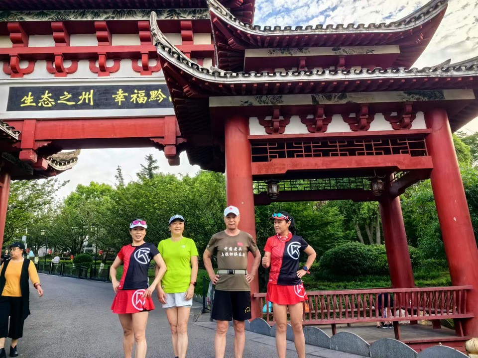 iX9Ce9CI3dUIKxm4i8RFIcChVGBdEVWX8mr4zfNM4AKYhMFZg96Ur0Y-LP5lUpU0