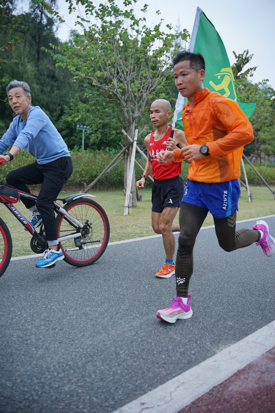 0WDnBbUUvii_D1-RBWREcpNuwBzvj2vqFqPDpJFJ-Ax_JgDRa_rrvngpSvDUVzdG