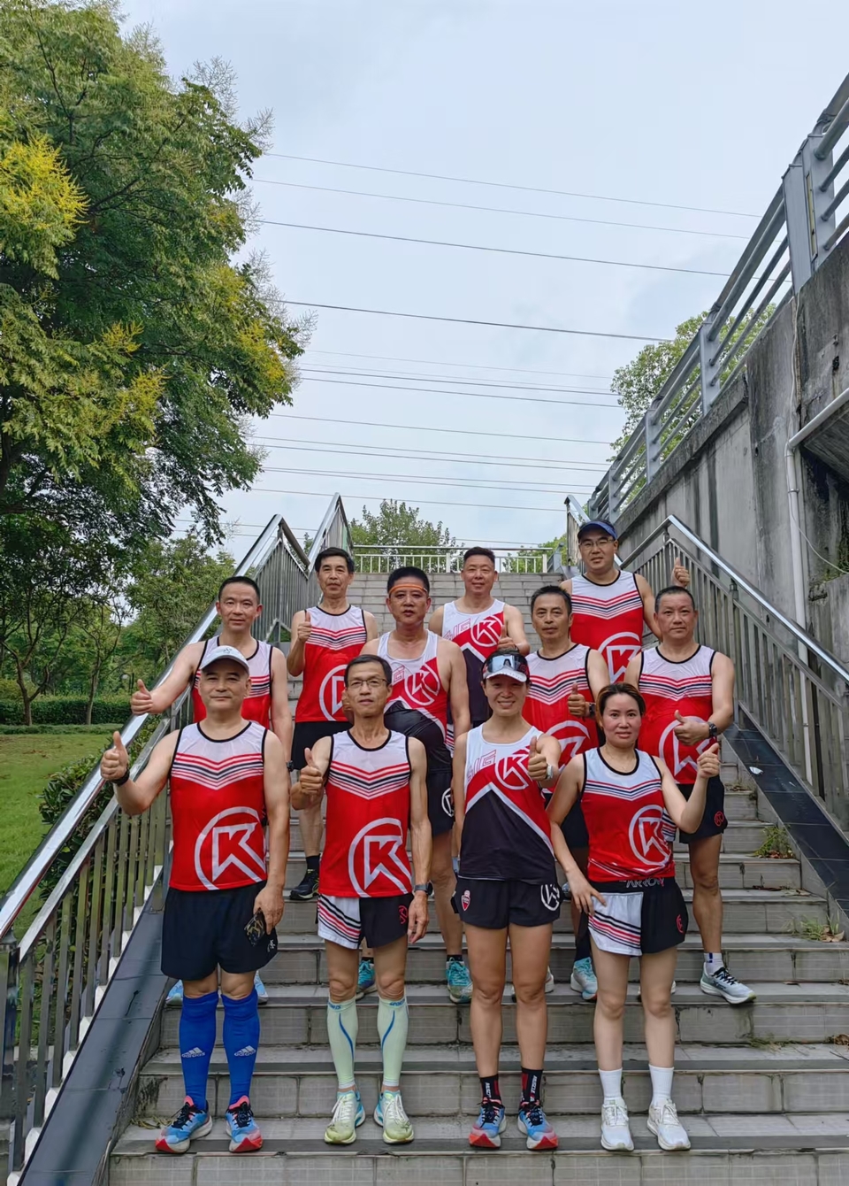 nc6uQ86dsdE23UmSNlEfElOL0-KqiLaIIYEVRqcUek5bvKMERpNQA-w7vgGdLhG8