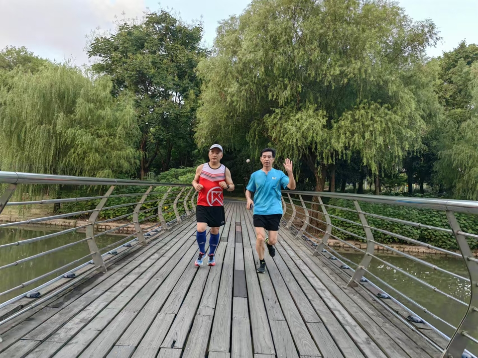 L_5l533nbtHHimcuIEImCy7bsqxfWE_bhcV-0GMWO9UsH4UptkUMS0o3EzJn8iuK