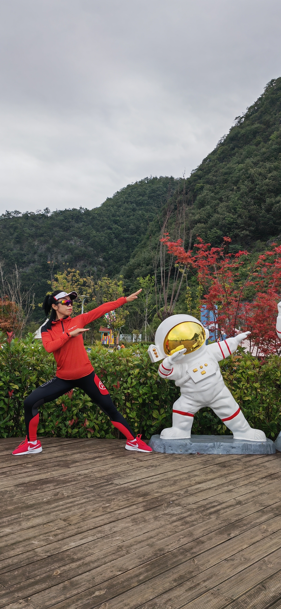 G-64BOjH2V-9ZRy94w2REP4oNAv5tU4XiJn6QMJlZE8mICMSq0P02R_xJu6ouFlG