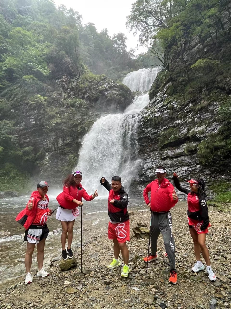 G-64BOjH2V-9ZRy94w2REFMKcrlJwKutUlrLuUVazsq4g4_ptnnPw2M_db5udvm0