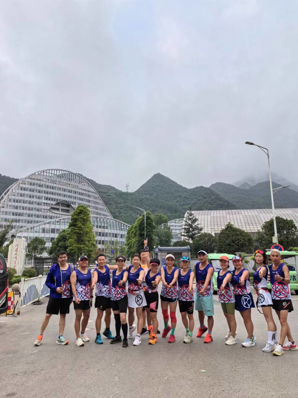 lL-3s4Dwhlzpk8XACo83FLT5Pn_gjdZnUpSMmumdgWyruaBF_-jcHMkGjD32k333