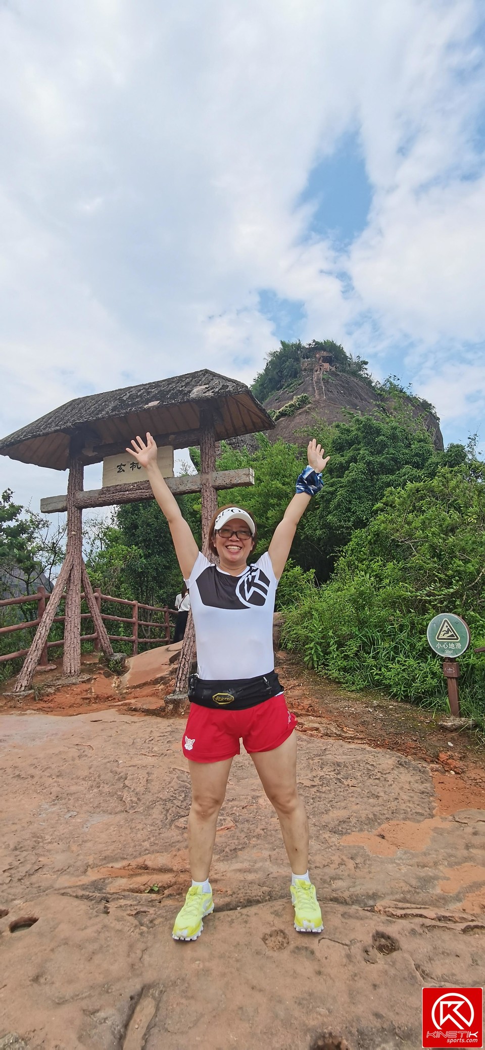 Ao6VKyK4E3-mLxkFvDWlSGuK0Llh--VycPf6mTzXX7qR-BZuRypWLtp7oyszfEBb