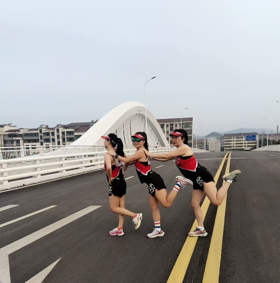 pvm5LJYEBIFTW-6fjbFCIl5-MxuovHPUdLlUoalwo4193bVdDWaq6Nau7Vcd0Sgz