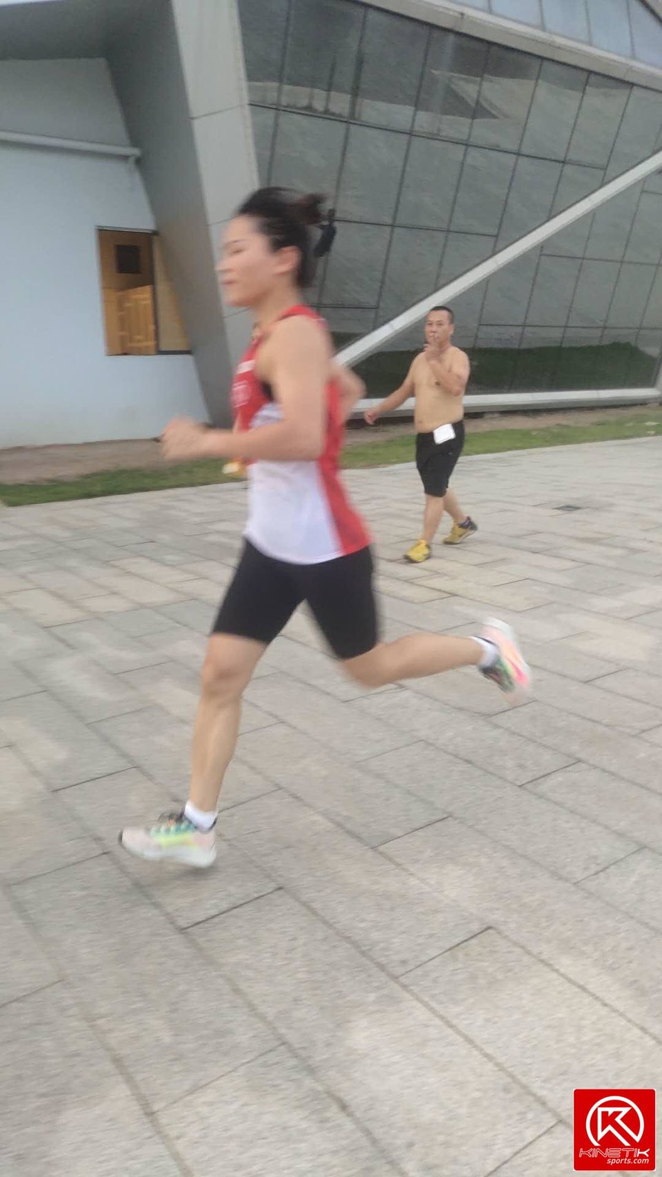 WZfxdSW_fQ4uuNSY2TO17AGZ-DyJ_Two3hf1VuIrHgUF10y5EHFwhIH2XsFmcJBZ