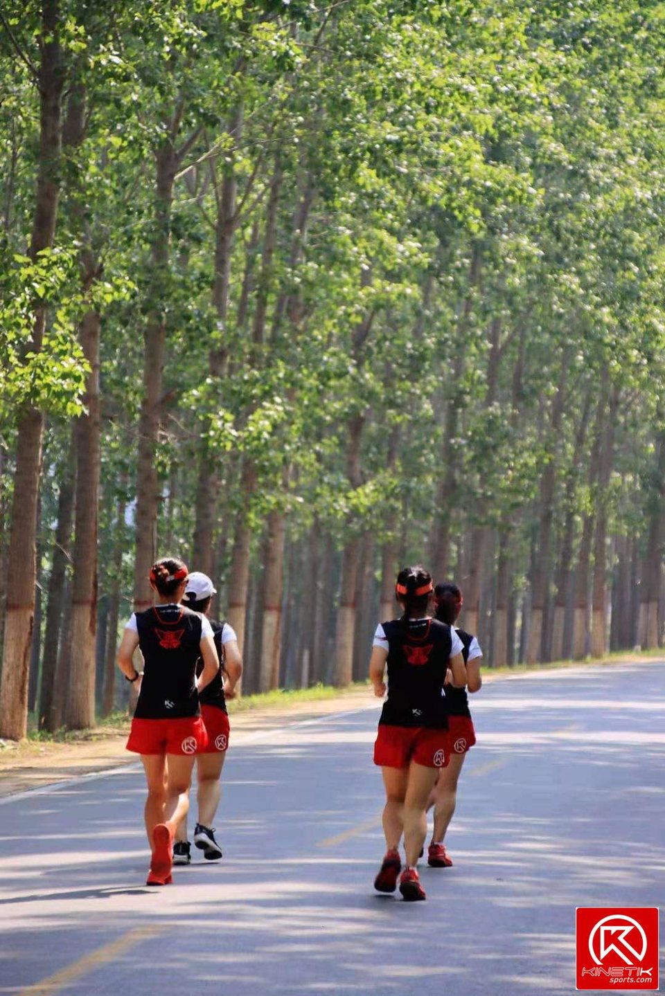 OiqMWcTMmFDYCKgSBp7_w-4nKP3O7ObvAJ2yKrr1dsZB_d1dV-E9BCzQSZ2cHCXV