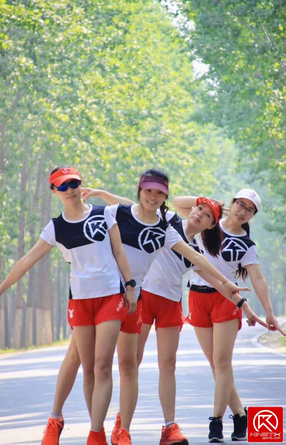 0Ft291gn9_2k0u-qDTtgY-PGXYY9hchAdVz7hhV1HynBCwNC9BuI3N5MftMXP9Dh