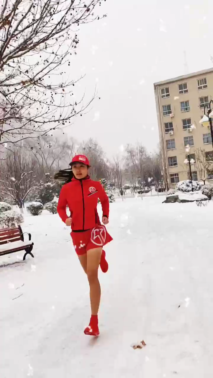 dZ82nVhRUkfeS8xmSUOWKHYY20c7yhyAAl5q3HhC6mWufCdusjjV9e7ntcRBPYsW