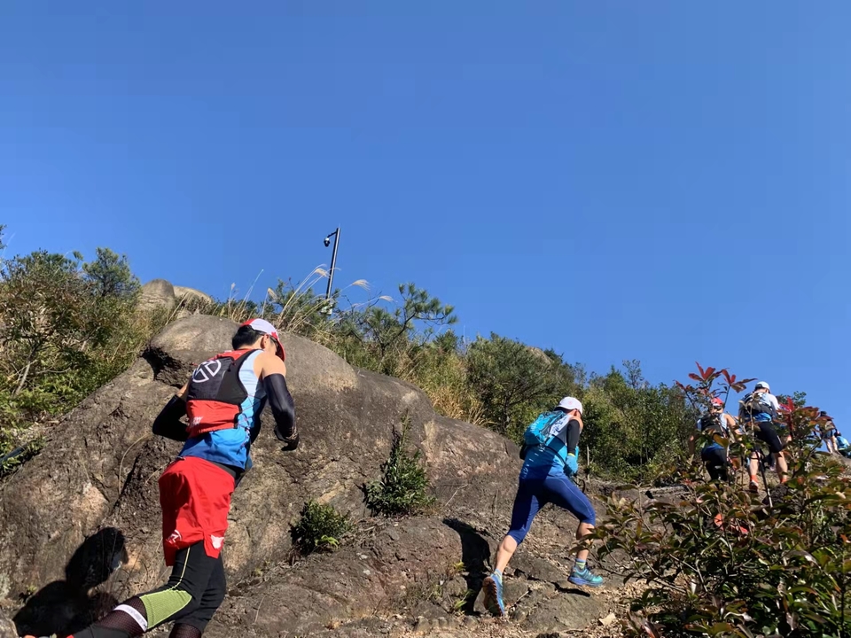 T533tR9zv_nCemVDRGOdbML0HYZlN7Fd1bX0-KdxrxF2PZlXqRIF-fuSXexVqZh4