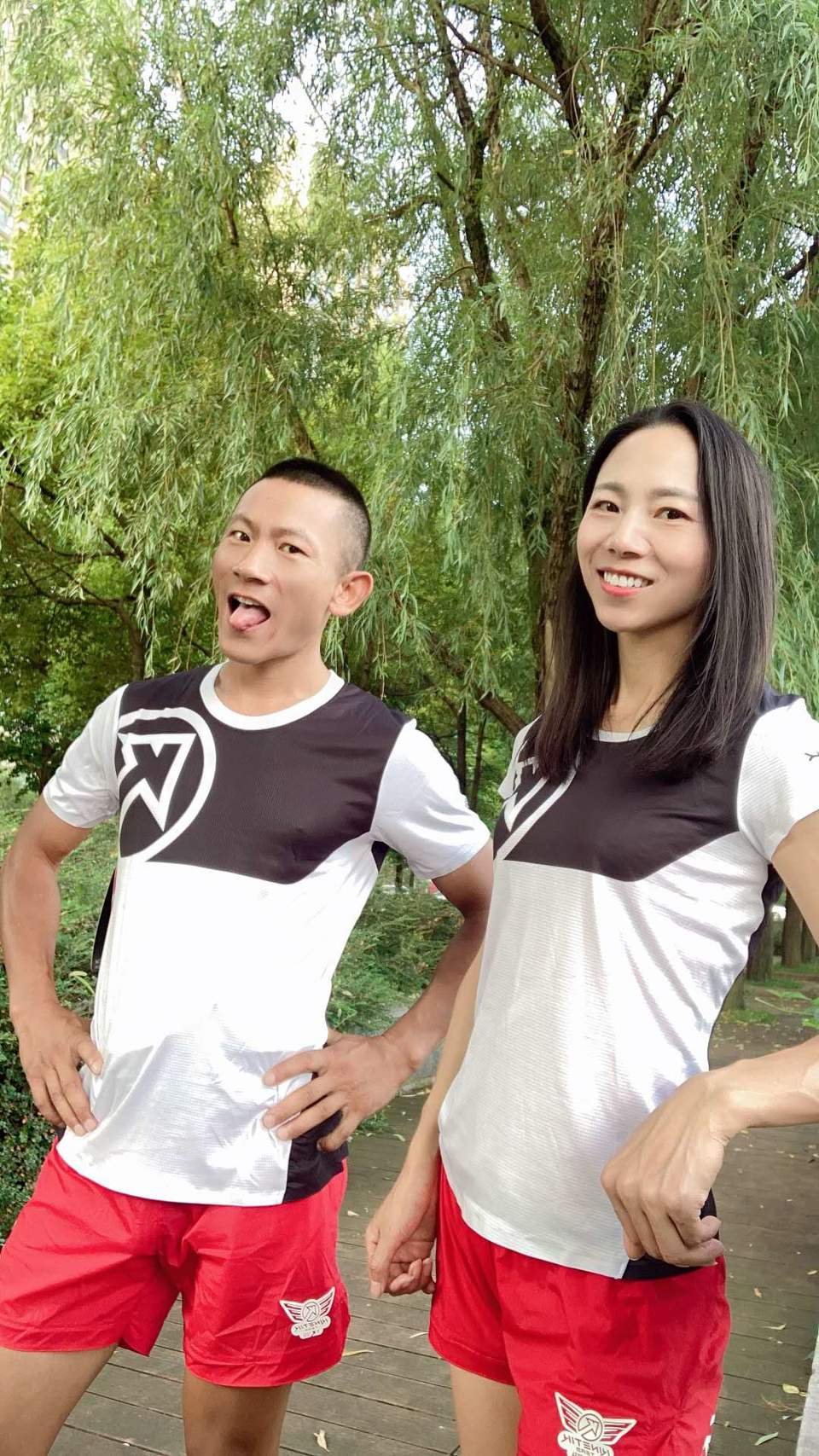 qamiBxXdktAS6pBe_pzO4A5SzUJ2sbMsKDGhAEb1ehcZihCJxZTSQVmFR50JXka3