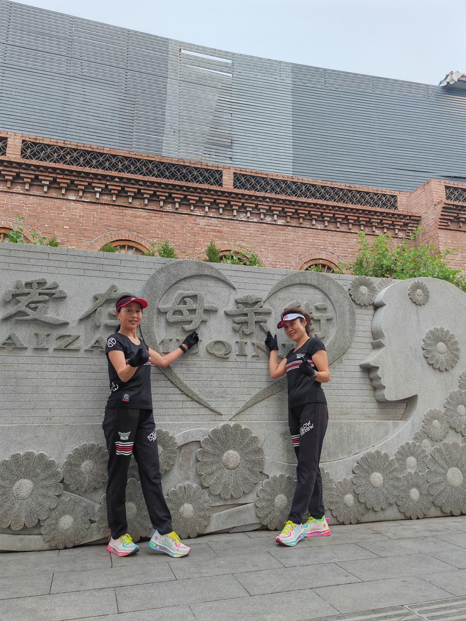 FUrUBbZuR3pVGvb3vubzPmNq_OODHCAAvqB_Cm3jZiQEjtHisVjBrry7aiJB2SIR