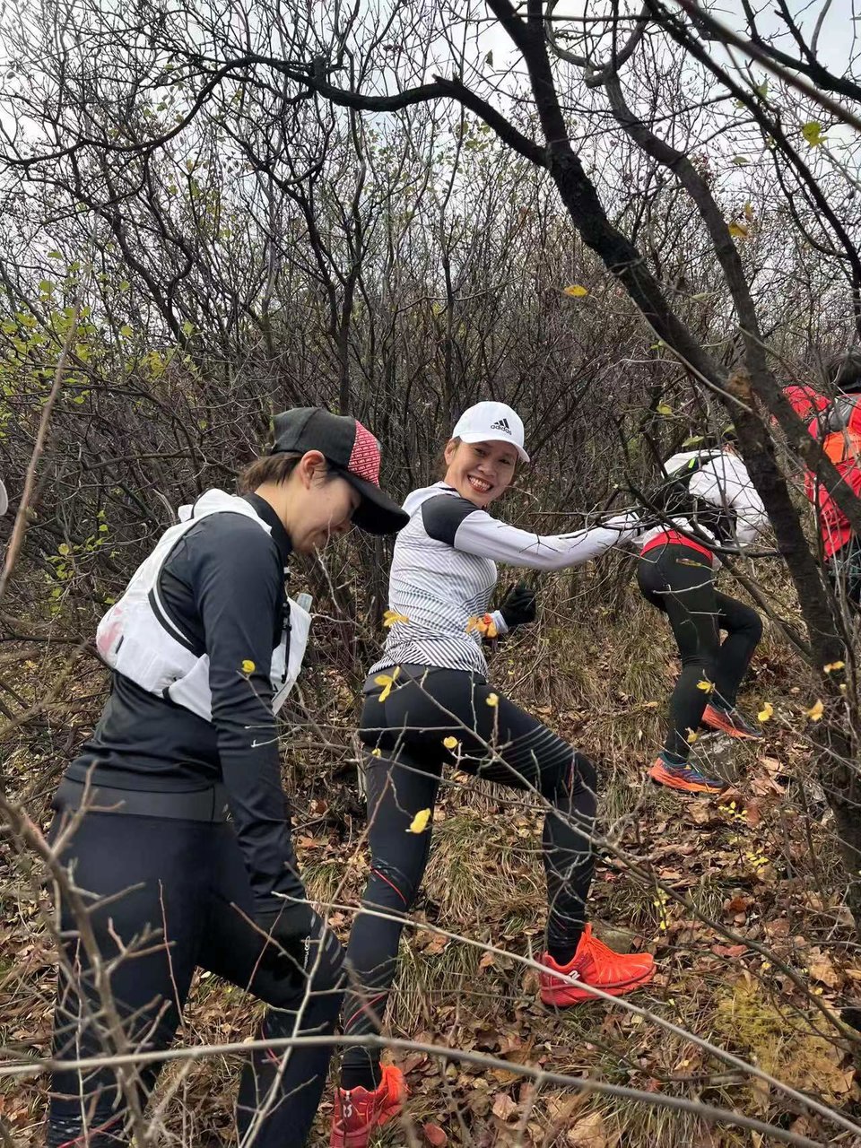 D4Op_-YPLduitjYJs8qnZDZBTpD3dkXRsxjecK9wcoq2jLW4BpU_5h2rWF7FghmG